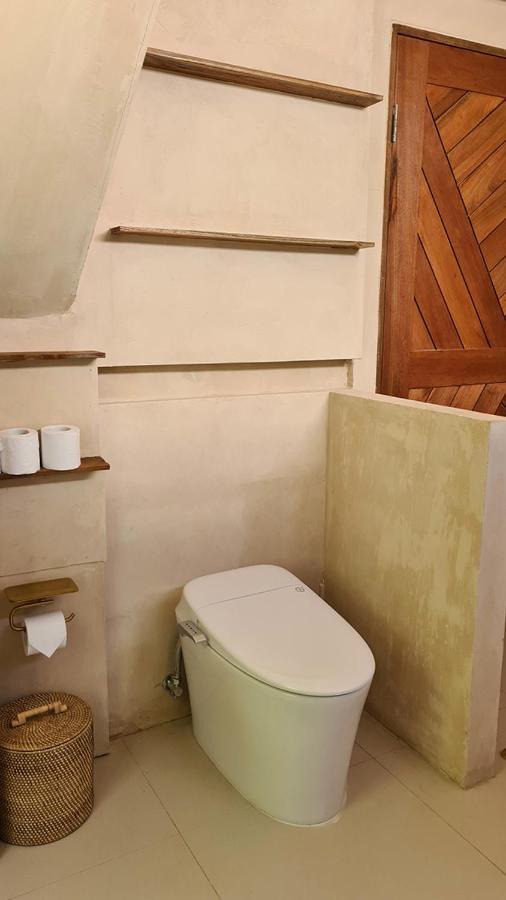 Shore Thing Gili Air Beachfront Apartment Dış mekan fotoğraf