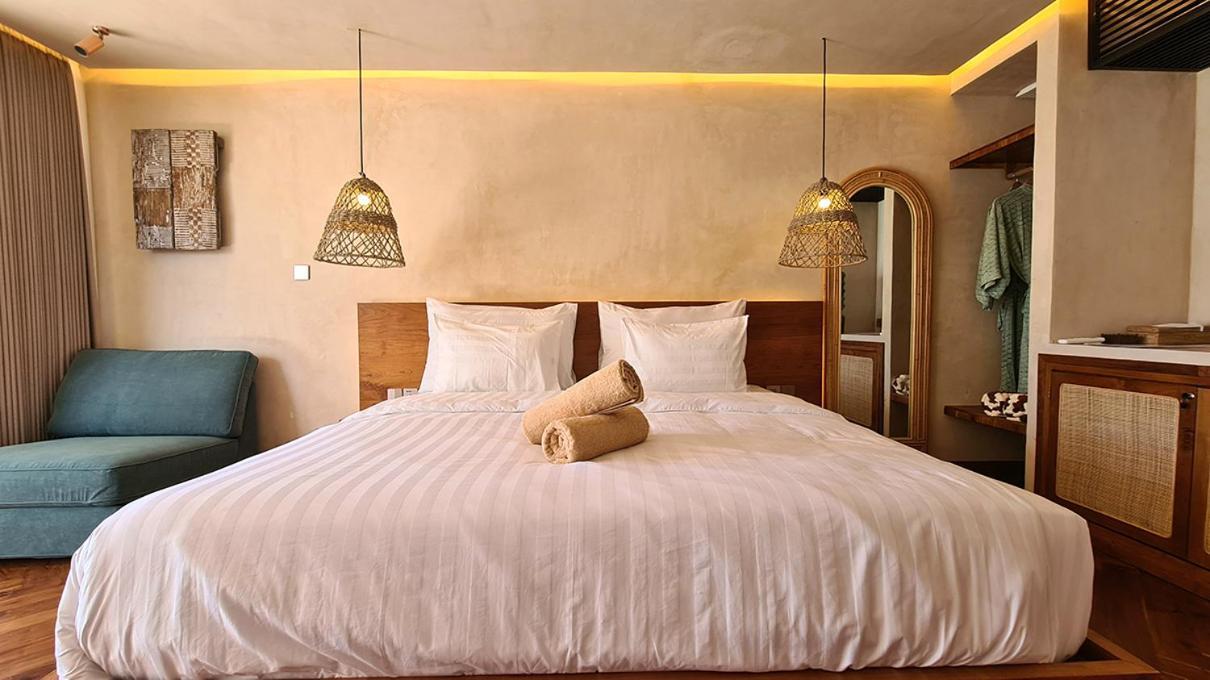 Shore Thing Gili Air Beachfront Apartment Dış mekan fotoğraf